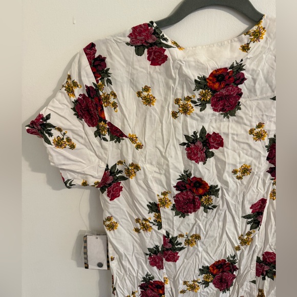 Vans White Floral Button-Front Dress Size large NWT - Picture 5 of 5